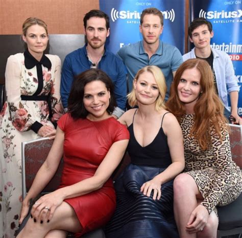 OUAT cast at Comic Con 2016 - Once Upon a Time - Es war einmal... Foto ...