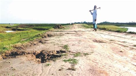 Rain Hailstorms Damage 30 Levees The Daily Star