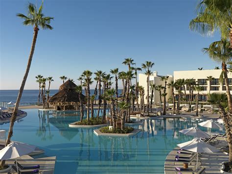 Meet You at the Beach? New Convention Center Opens in Los Cabos ...