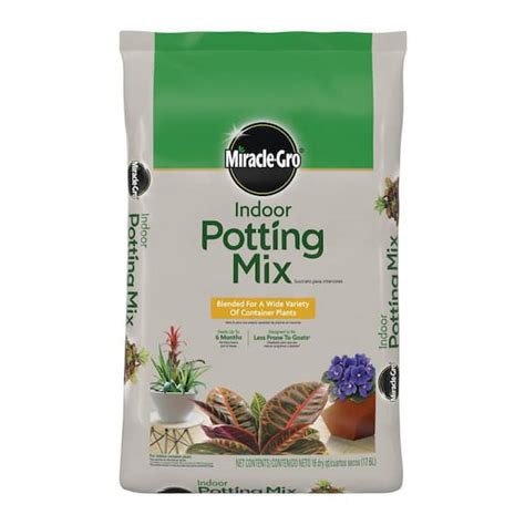 Miracle Gro Indoor Potting Mix 16 Qt Blended For A Wide Variety Of Houseplants Feeds Up To 6