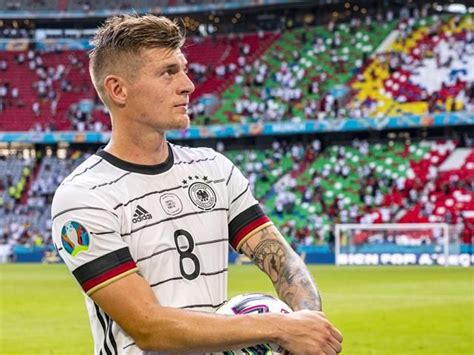 Toni Kroos kehrt in deutsche Nationalmannschaft zurück Real Star