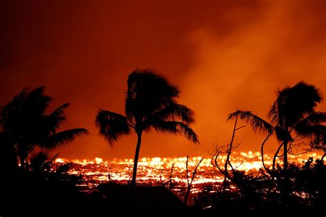 Helicopters rescue residents from fresh Hawaii volcano lava flow | ABS ...