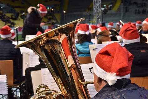 Ev Kirchengemeinde Aachen Einstimmen Auf Weihnachten Mit Tausenden Kerzen