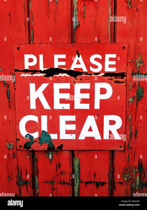 Please Keep Clear Sign Hi Res Stock Photography And Images Alamy