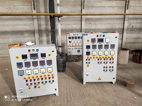 Three Phase 415 V Mcc Electrical Control Panel For Cylinder Plant