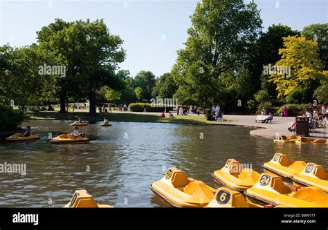 The Boating Lake Regents Park London UK Europe Stock Photo - Alamy