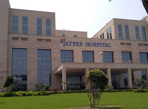 Jaypee Hospital, Noida | View Doctors List | Safartibbi