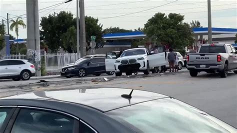 Fhp Trooper Crashes Into Vehicle During Pursuit In Nw Miami Dade Subject Remains On The Loose