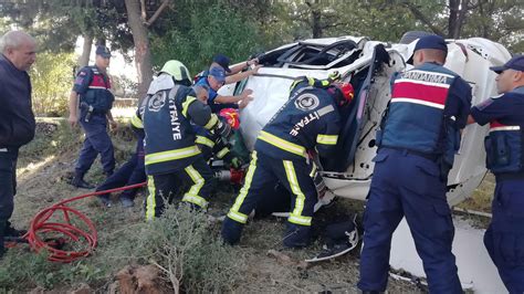 Denizli de feci kaza Otomobil ile elektrikli bisiklet çarpıştı 3 kişi