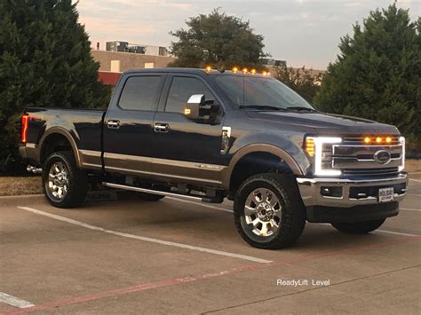 2017 2020 F250 And F350 4wd Ready Lift 25 Front Leveling Kit W Track