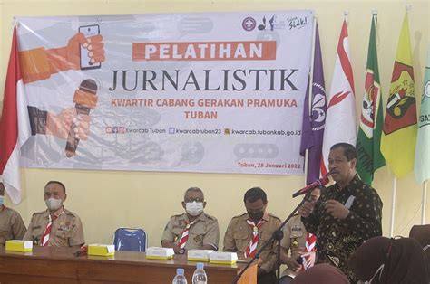 Kadis Kominfotiksan Tuban Buka Pelatihan Jurnalistik Kwarcab Gerakan