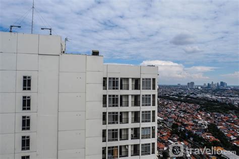 Sewa Apartemen Gunawangsa Tidar Spacious And Strategic Br Apartment