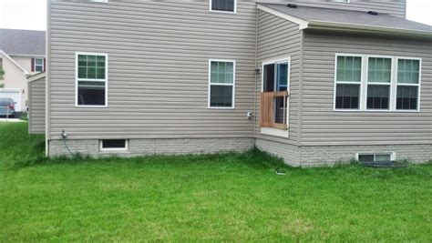 attach roof over deck from house 5