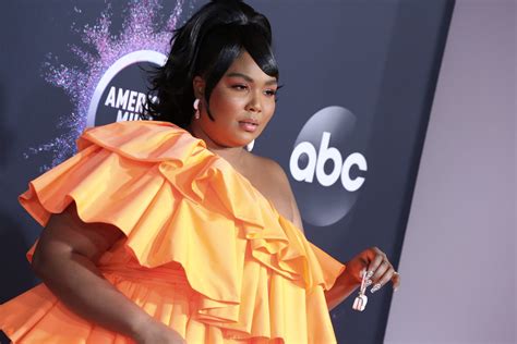 Lizzo Shares Her New Vegan Diet With The World