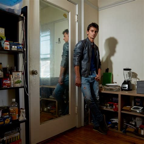 Aspiring actors are debating the new rules for Universal casting 30