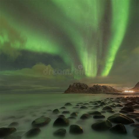 Aurora Borealis Ber Dem Meer Jokulsarlon Gletscher Lagune Island Gr