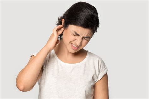 Ear Infection In Adults Causes Symptoms And Treatment