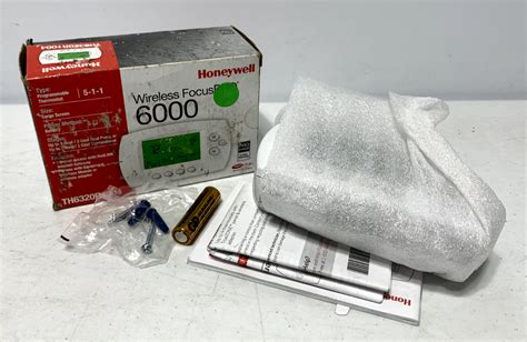 Honeywell Th6320r1004 Programmable Wireless Focuspro 6000 White