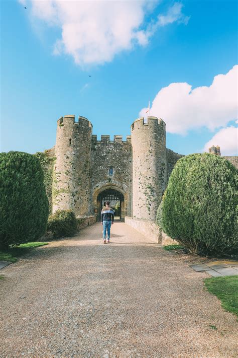 Amberley Castle: Staying In A 1,000 Year Old Castle, England - Hand ...