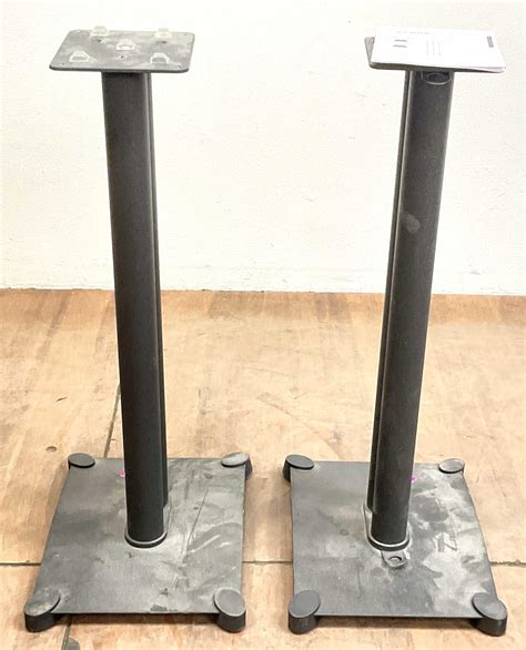 Lot Sanus Systems Speaker Stands