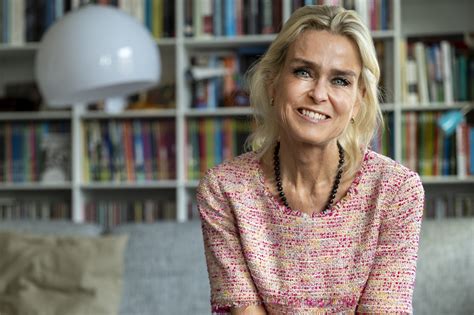 Rabobank Bankier Barbara Baarsma Dient Ontslag In Foto Ednl