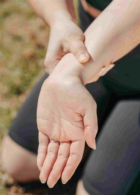 15 Ways To Strengthen Your Wrists Playwork