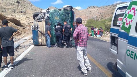 San Luis Accidente De Autobús De Pasajeros Deja 15 Heridos