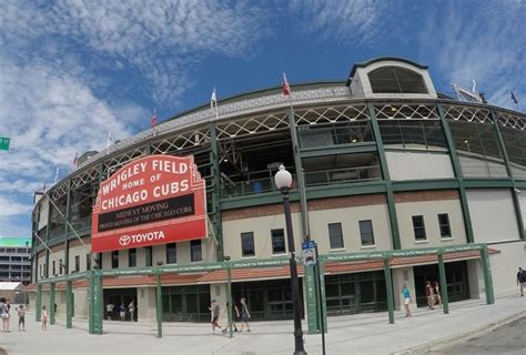 Tickets & Tours - Wrigley Field, Chicago - Viator