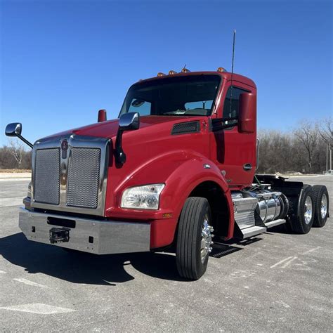 2019 Kenworth T880 For Sale Day Cab 8013