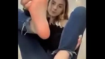 Loira pés amador XVIDEOS