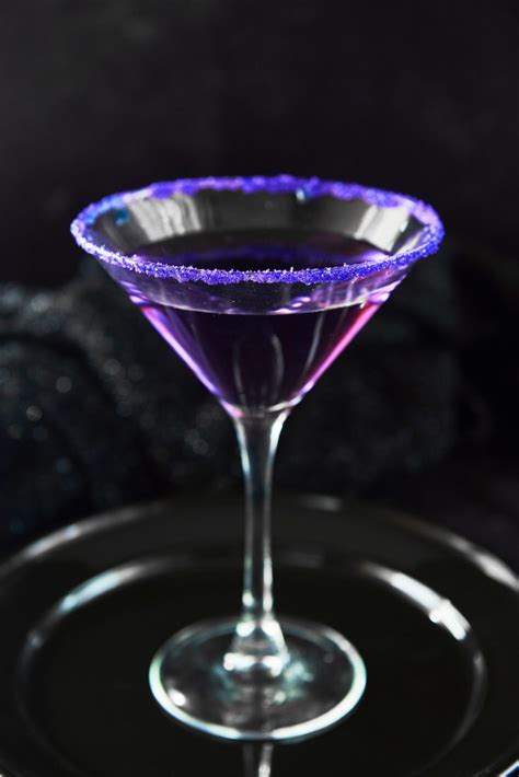 Purple People Eater Halloween Cocktail Wow It S Veggie