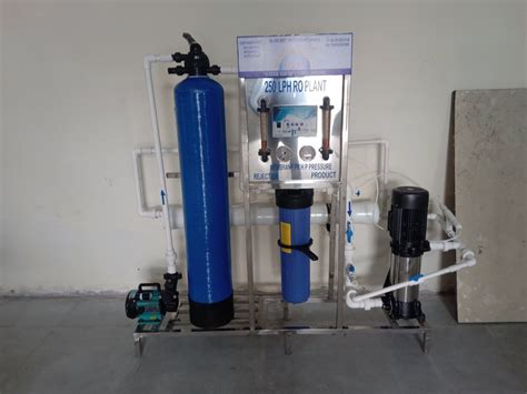 Reverse Osmosis FRP 250 Lph Ro Plant Heavy Duty For Industrial Model