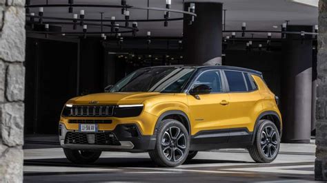 Jeep Avenger Debuts As Brand S First All Electric SUV Check Features