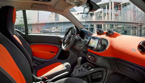 Weltpremiere Smart Fortwo Comeback Forfour Bilder Videos