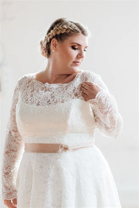 Brautkleider Für Curvy Brautkleid Curvy 2020 XXL4 Bella Sposa