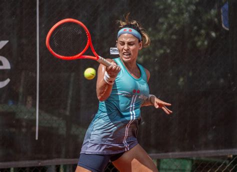 Carol Meligeni Faz Semi No Primeiro Torneio Do Ano Em Buenos Aires