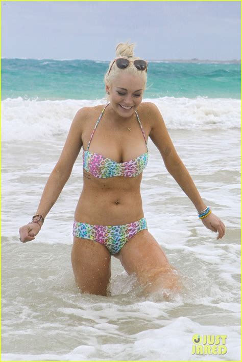 Lindsay Lohan Bikini Babe In Hawaii Photo Bikini Lindsay