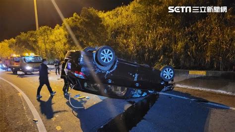 快訊／汽油不斷流出！國道三號傳翻車事故 2人受傷急送醫 社會 三立新聞網 Setncom