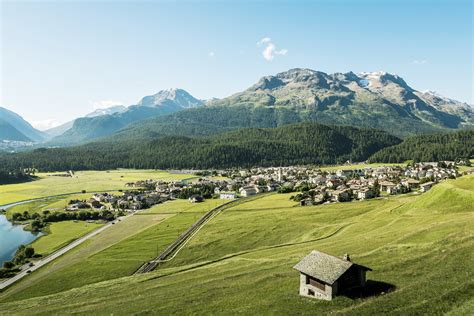 Dorfführung Celerina Sommer in Engadin St Moritz