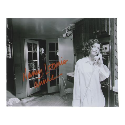 Nancy Loomis Signed "Annie" 8x10 Photo (JSA) | Pristine Auction