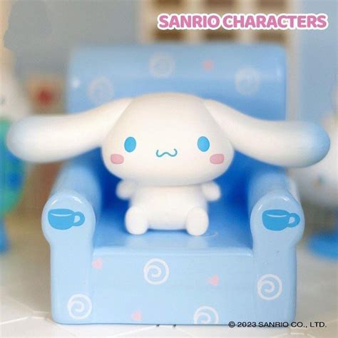 Figura Sanrio Sitting On Chairs Oficial Made In Asia Store