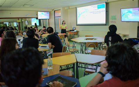 Simulaci N De Clases Estudiantes De Pedagog A En Historia Y Geograf A