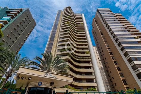 Apartamento Na Rua Maria Monteiro Cambu Em Campinas Por R