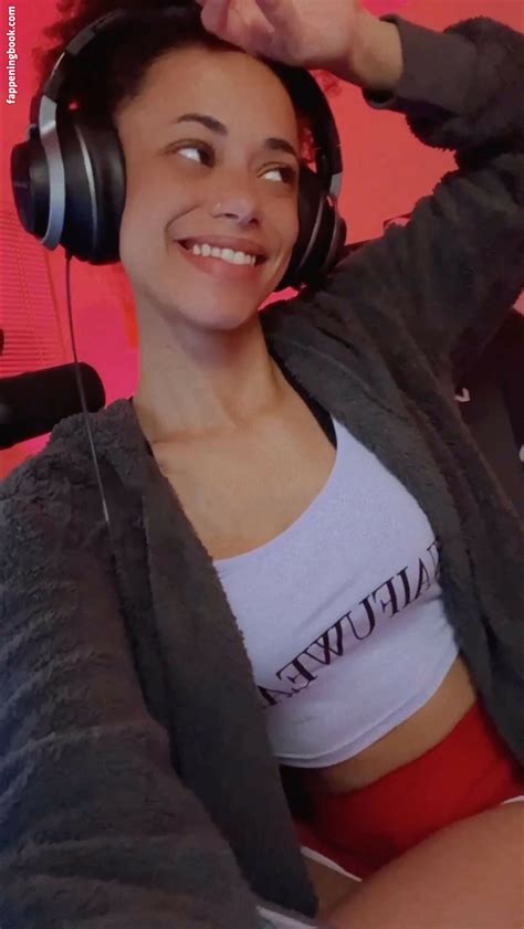 BlackKrystel Nude OnlyFans Leaks Fappening FappeningBook