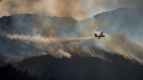 Nueve Incendios Forestales Contin An Activos Y Sin Control En Ourense