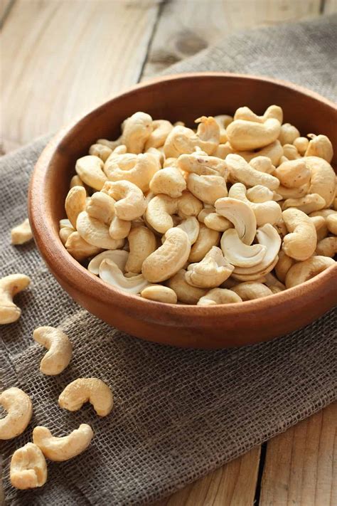 Guide to Soaking Cashews