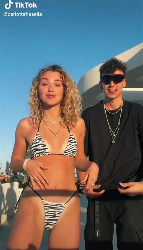 Sweetie Carlotta Fiasella Garbarino Shows Cleavage In Zebra Bikini Sexyfilter