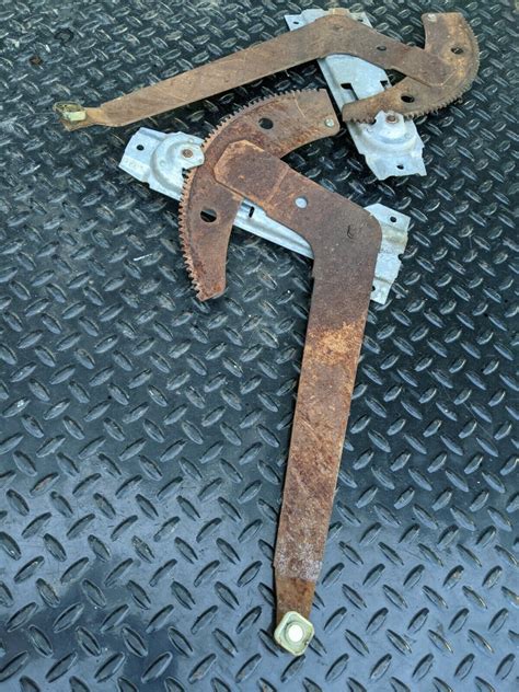 1980 91 Ford F150 F250 Truck Bronco Manual Door Window Regulators Pair