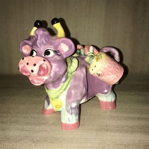 Vintage Thames Japan Ceramic Purple Cow Salt Pepper Shakers Farm