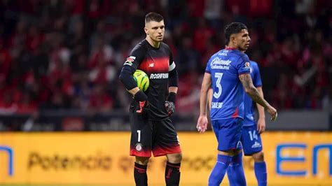 Tiago Volpi Falla Dos Penaltis Seguidos En El Toluca Vs Cruz Azul Video